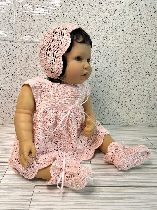 Open Crescent Outfit
